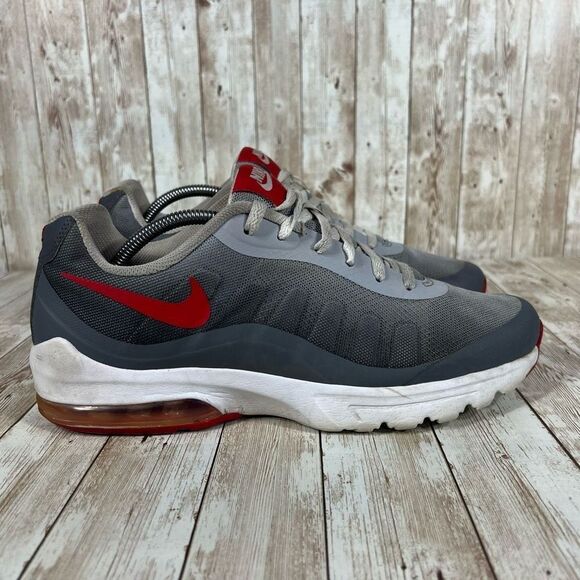 Nike Air max invigor red and grey  Mens‎ 10.5 - Picture 1 of 8